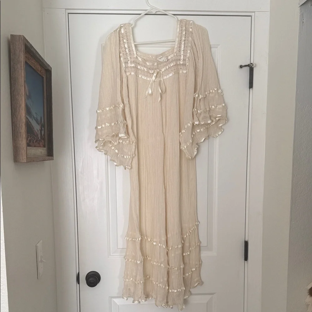 Boho Cream cotton Dress - Picture 6 of 6